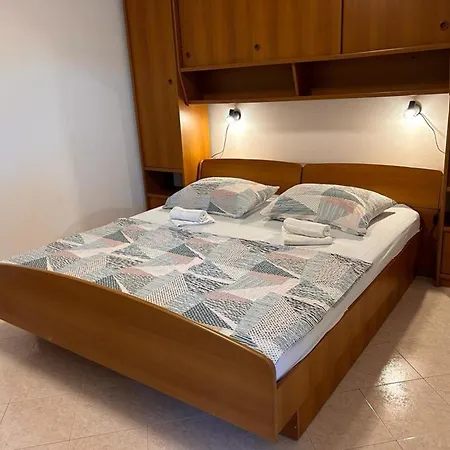 Fuer 4 Personen Ca 55 Qm In Rabac, Istrien Bucht Von Apartment